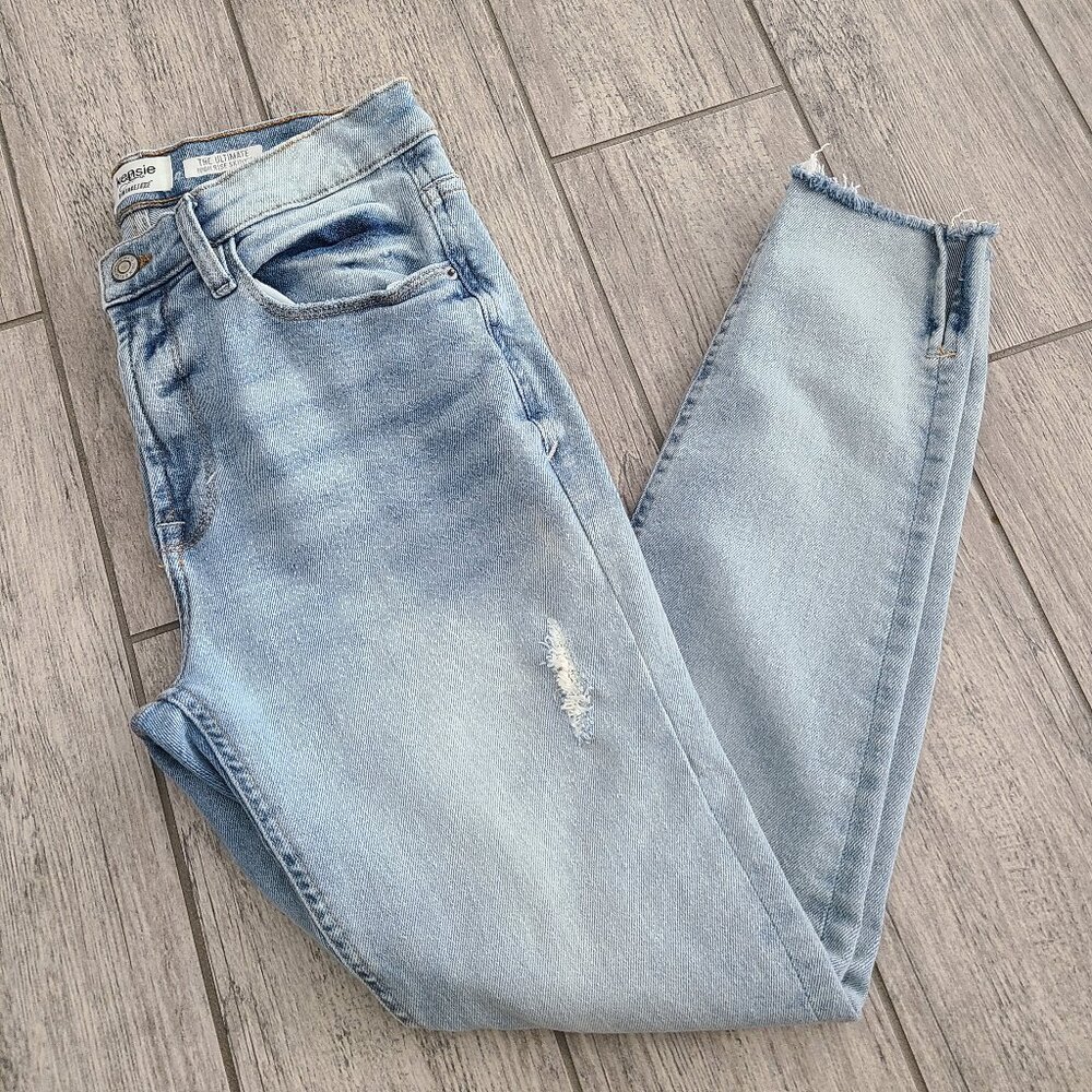 Kensie jeans vintage Luxe ultimate high rise skinny light wash denim jeans 8/29